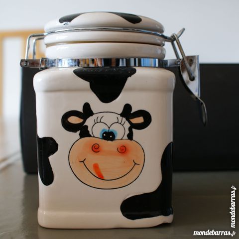 Pot herm�tique vache en porcelaine 5 Cabestany (66)
