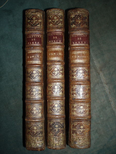 Histoire et recherches des antiquit�s de la ville de Paris 2500 Grospierres (07)