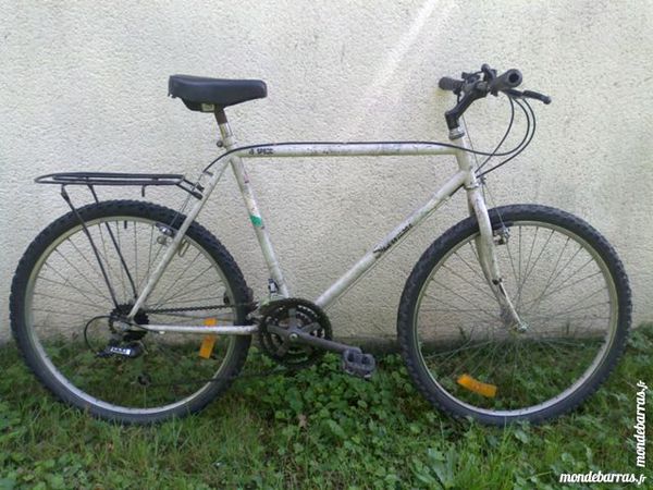  VTT 26   homme  39 Challans (85)