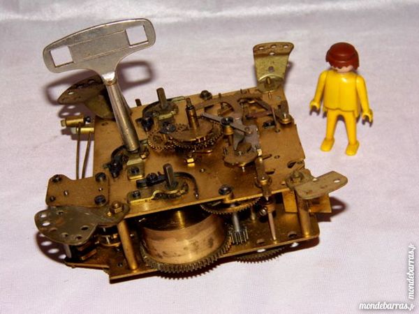 Horloge pendule mouvement horlogerie carillon 70 Dunkerque (59)