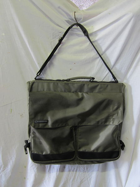 Housse  V�tements 0 Saint-Jean-d'Illac (33)