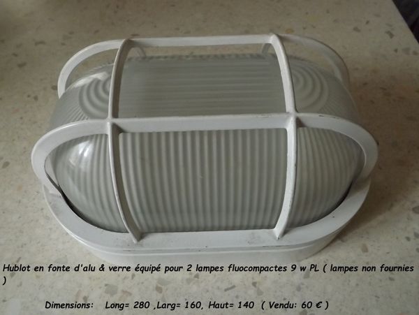 Hublot Fonte d'alu & verre 60 �tr�chy (91)