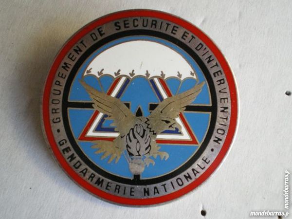 INSIGNES   GSIGN 50 Saint-Rapha�l (83)