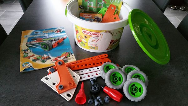 jeux de MECANO 15 Ambri�res-les-Vall�es (53)