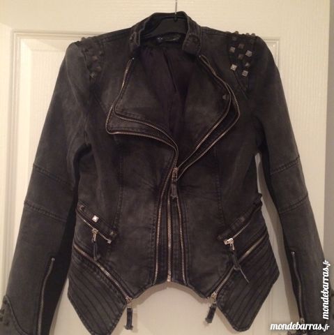 jolie veste jean noir jamais port� 45 Les Essarts-le-Roi (78)