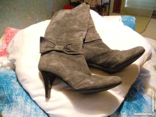 JOLIES BOTTES MINELLI GRISES TAILLE 36 50 Laboulb�ne (81)