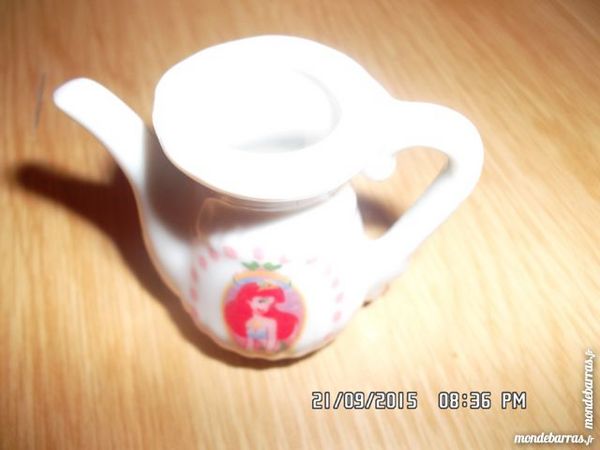 jouet pichet en porcelaine*juste 1e*kiki60230 1 Chambly (60)