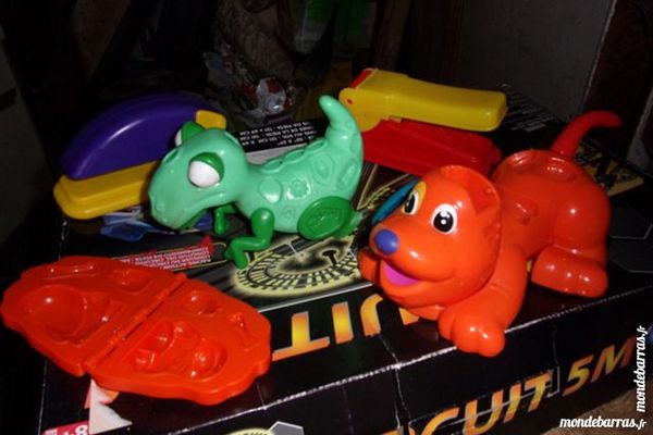 lot de jouets p�tes � modeler 5 Taugon (17)