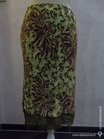 JUPE ALAIN MANOUKIAN T. 40 15 Sarreguemines (57)