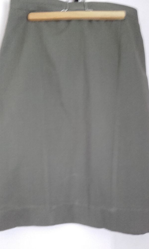 jupe couleur kaki doubl� 5 �tampes (91)