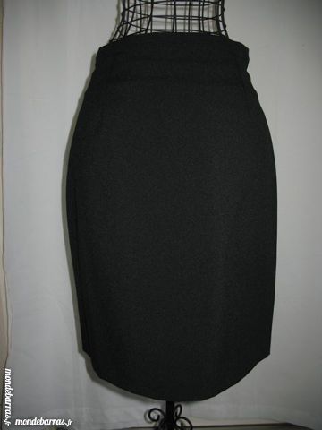 Jupe droite en polyester noir - T38 5 Antony (92)