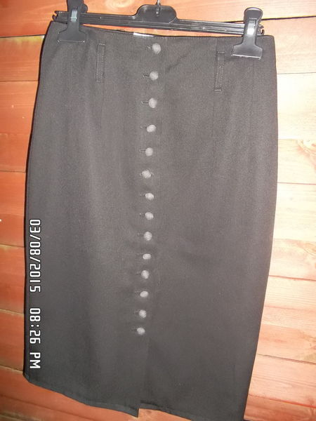JUPE NOIR BOUTONNEE PIMKIE*JUSTE 2E*KIKI60230 2 Chambly (60)