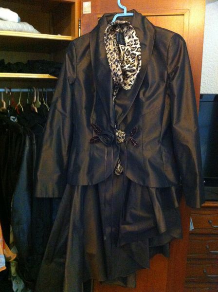 jupe, veste plus top 100 Bormes-les-Mimosas (83)