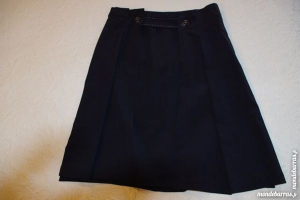 Jupe Zapa T 42 neuve 20 Jonqui�res (84)