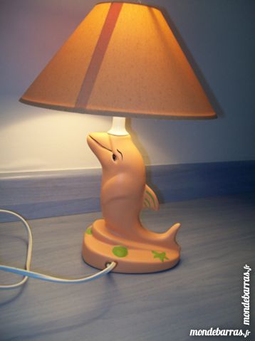 Lampe dauphin 8 Pontorson (50)