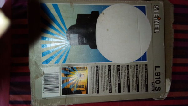 lampe ext�rieure � d�tecteur de pr�sence 30 Merviller (54)