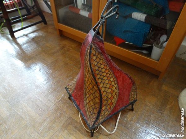 Une lampe marocaine 30 Le Plessis-Robinson (92)