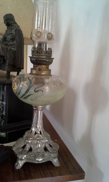 LAMPE � P�TROLE SIGN� DUPOND PAULE 98 Usseau (79)