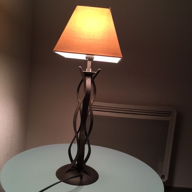 Lampe � poser 39 Saint-Cyprien (66)