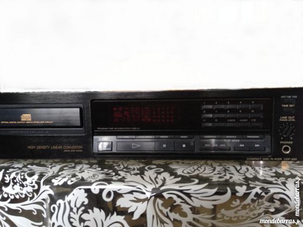 LECTEUR SONY 60 La Courneuve (93)