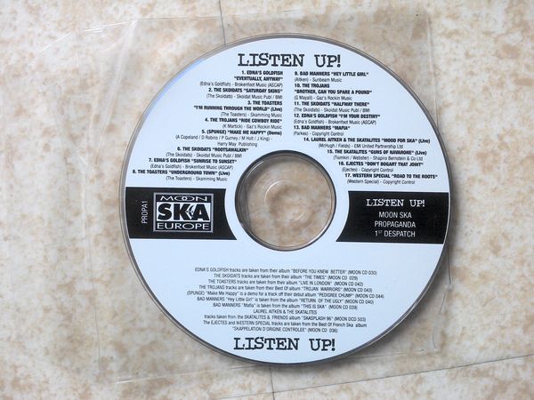 LISTEN UP ! - MOON SKA EUROPE - SKA 10 Massy (91)