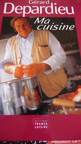 LIVRE  GERARD DEPARDIEU  10 Nice (06)