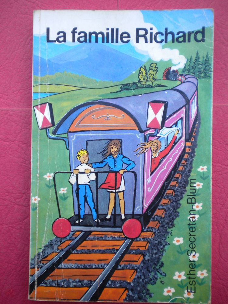 12 LIVRES ADOLESCENTS Gar�ons ? 6 30 Dammarie-les-Lys (77)