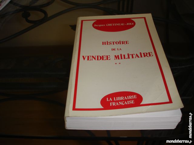 livres  d'histoire de la vend�e militaire 40 Manneville-sur-Risle (27)
