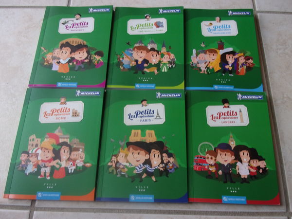 6 Livres Petits Explorateurs, 1 Pin's et 1 affiche (Neufs) 50 Ardoix (07)