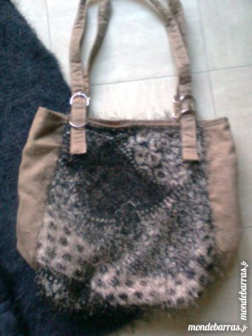long gilet gris - 44 , sac � main -zoe 3 Martigues (13)