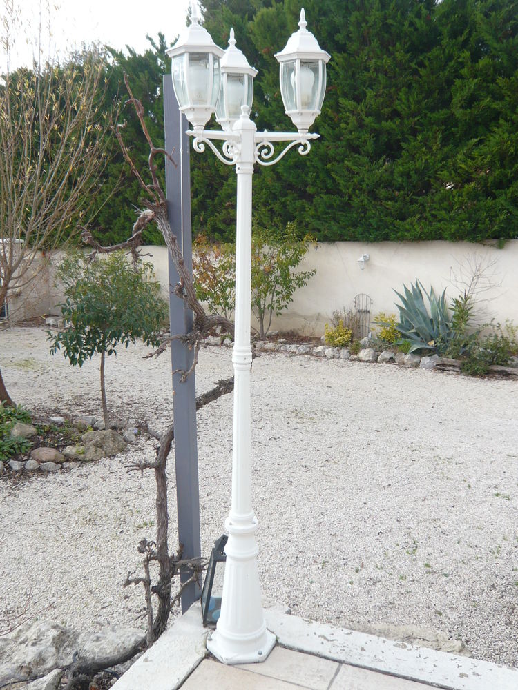 Luminaires jardin alu blanc 6 Rognac (13)