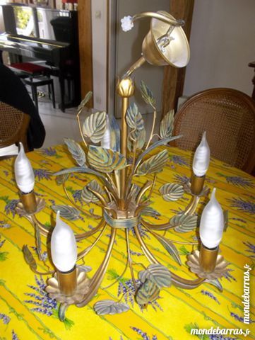 lustre  5x40w feuilles dor�es avec ampoules 40 Ozoir-la-Ferri�re (77)
