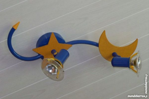 lustre plafonnier id�al chambre enfant, comme neuf 30 Abbeville (80)