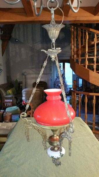 lustre rouge 5 Villers-Marmery (51)