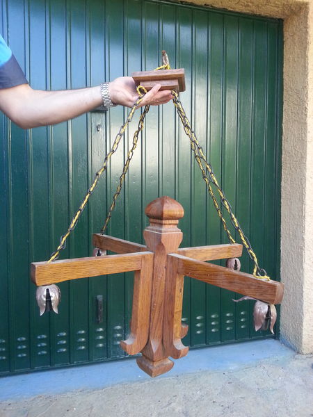  LUSTRE RUSTIQUE 4 BRANCHES EN CHENE MASSIF : 40 Montpellier (34)