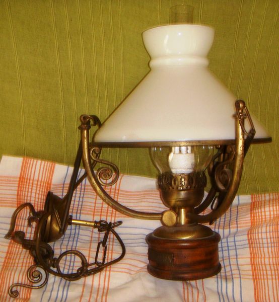lustre style lampe a p�trole 40 Libourne (33)