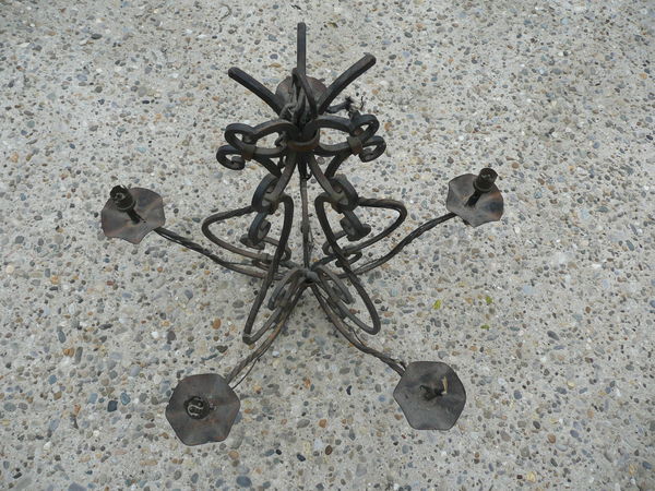 Lustre 30 Le Pontet (84)