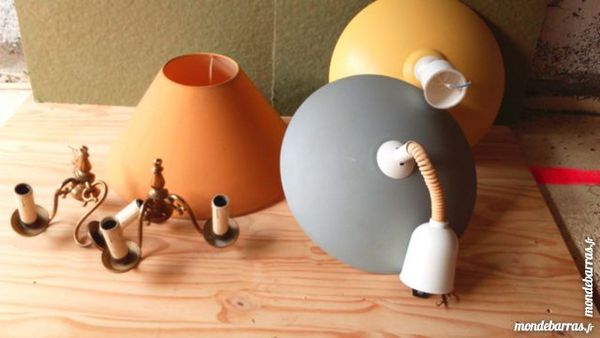 LUSTRES-PLAFONNIERS-APLIQUES 4 Firminy (42)