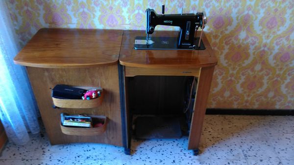 machine � coudre necchi s�rie nova 50 Montpellier (34)