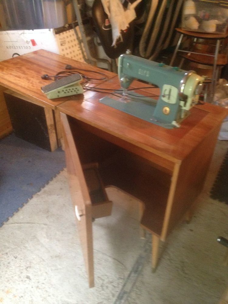 machine a coudre 80 Tremblay-en-France (93)