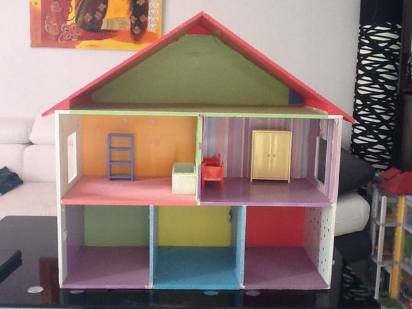 Maison miniature enfant 29 Fontaines-sur-Sa�ne (69)