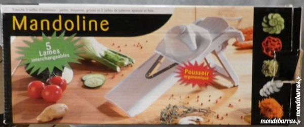 MANDOLINE 5 LAMES INTERCHANGEABLES 8 Attainville (95)