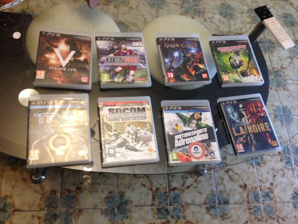  manette sans fil SOny et 5 jeux 30 Villeparisis (77)