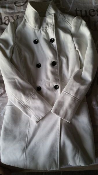 Manteau blanc taille 38 10 Montreuil-sur-Loir (49)