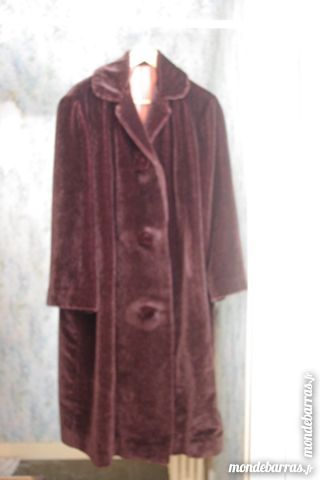 Manteau en fausse fourrure 40 Ris-Orangis (91)