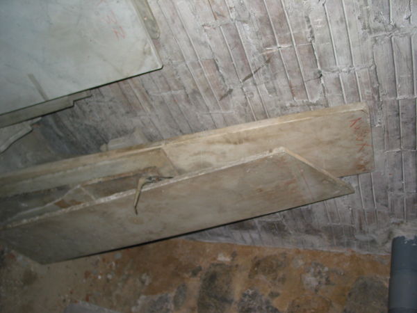 1 MARBRE DE 140 x 30 ep 20 mm  plusieurs plaques dispo a vo 20 Marseille 13 (13)