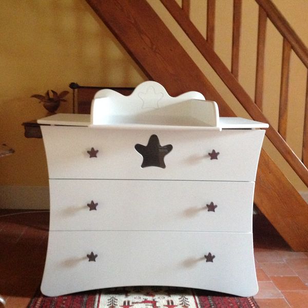 Lit BB+matelas+commode+table � langer en bon �tat 420 Chevannes (89)