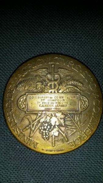 M�daille Minist�re de l'agriculture 15 Plassay (17)