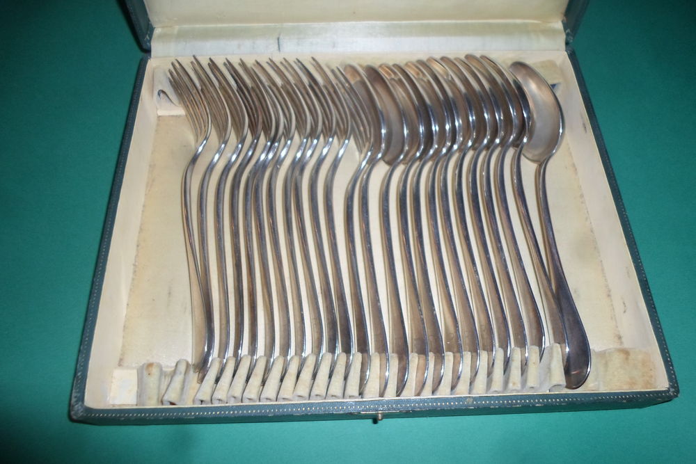 menagere argent 24 couverts 60 Am�lie-les-Bains-Palalda (66)