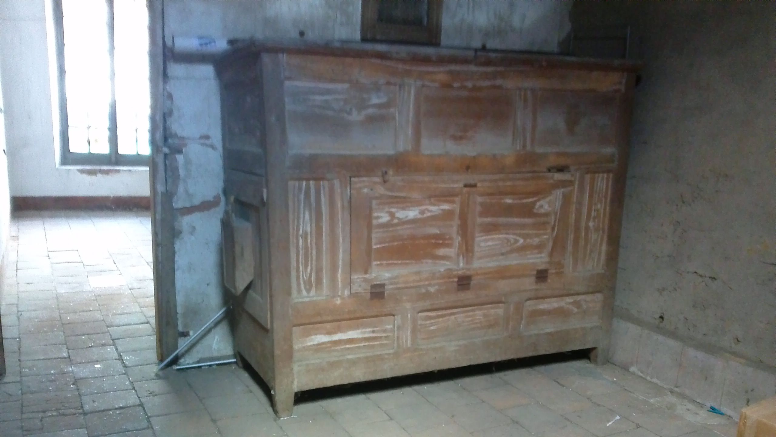 Meuble � grains 0 Castelnau-d'Estr�tefonds (31)